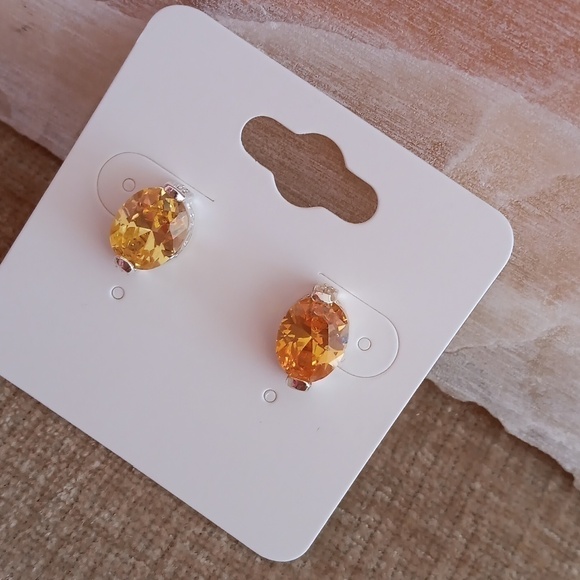 925 Gold Topaz Earrings - Picture 9 of 9
